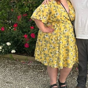 Torrid Yellow Floral Faux Wrap Dress Size 20